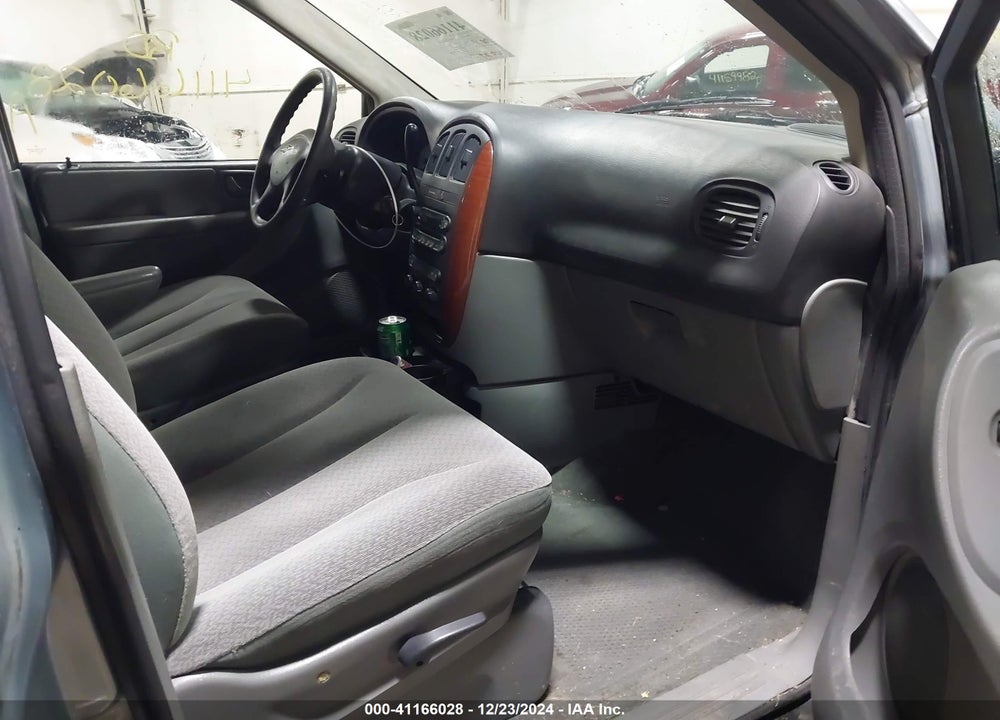2005 CHRYSLER TOWN & COUNTRY VIN: 1C4GP45R85B403356
