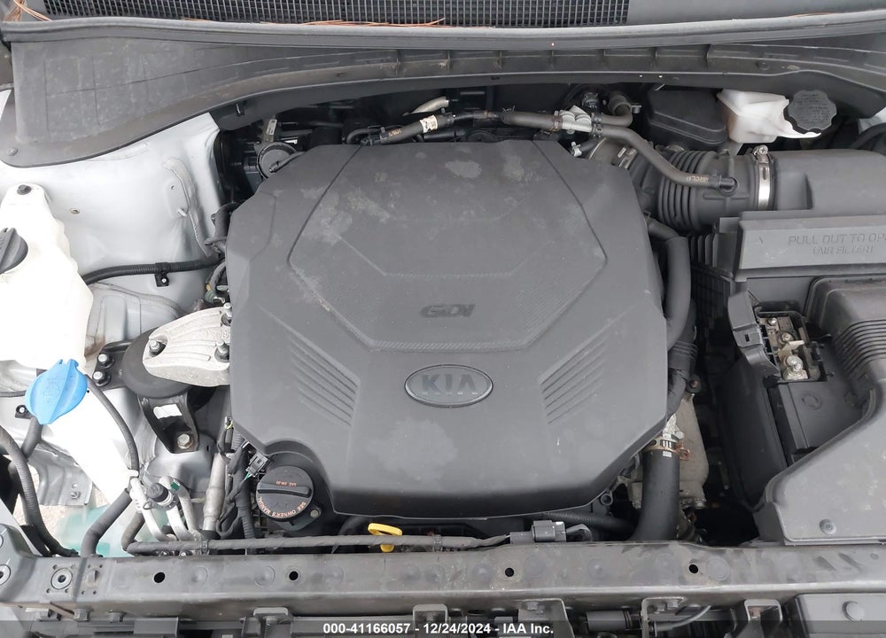 2019 KIA SORENTO 3.3L LX VIN: 5XYPG4A56KG573610
