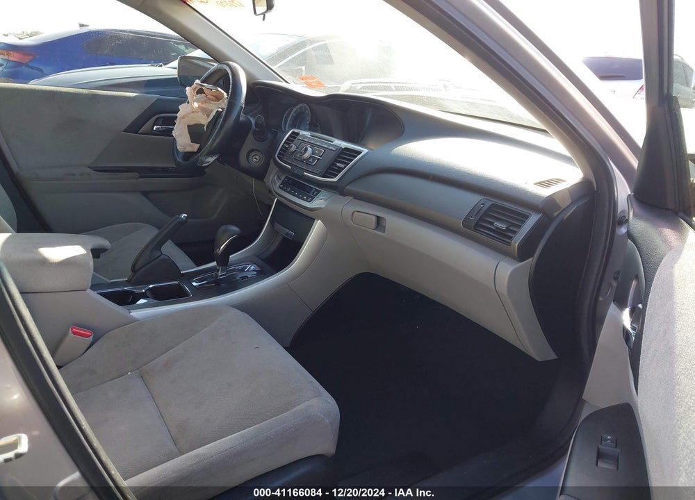 2013 HONDA ACCORD LX VIN: 1HGCR2F30DA126747