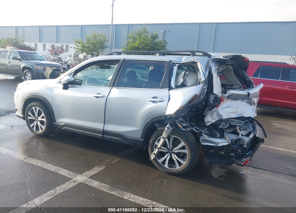 2022 SUBARU FORESTER LIMITED VIN: JF2SKAPC5NH431081