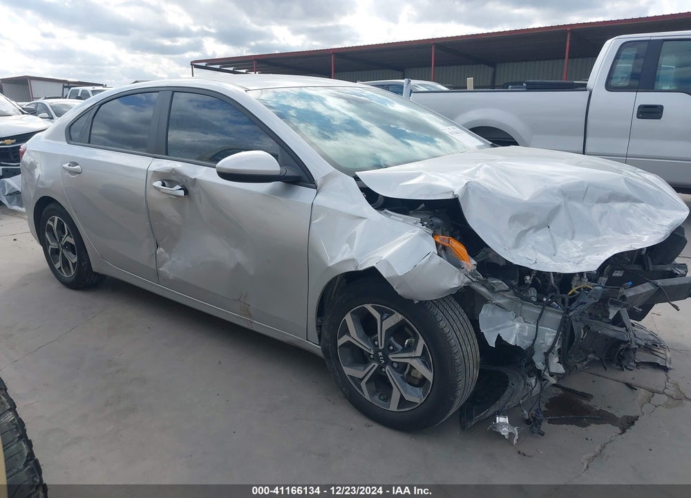 2021 KIA FORTE LXS VIN: 3KPF24ADXME413991