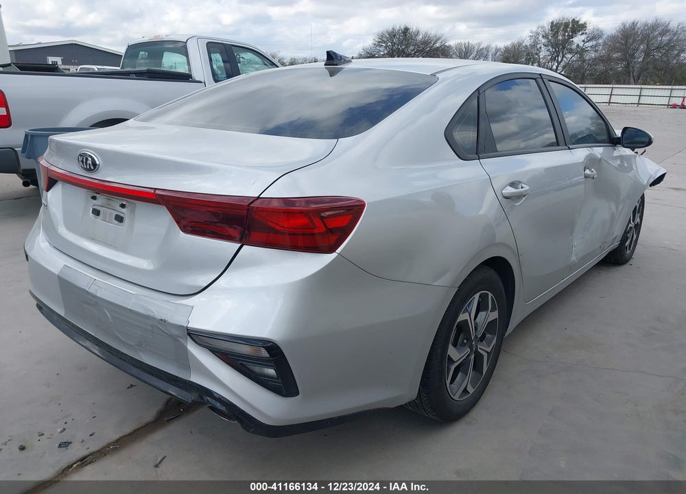 2021 KIA FORTE LXS VIN: 3KPF24ADXME413991