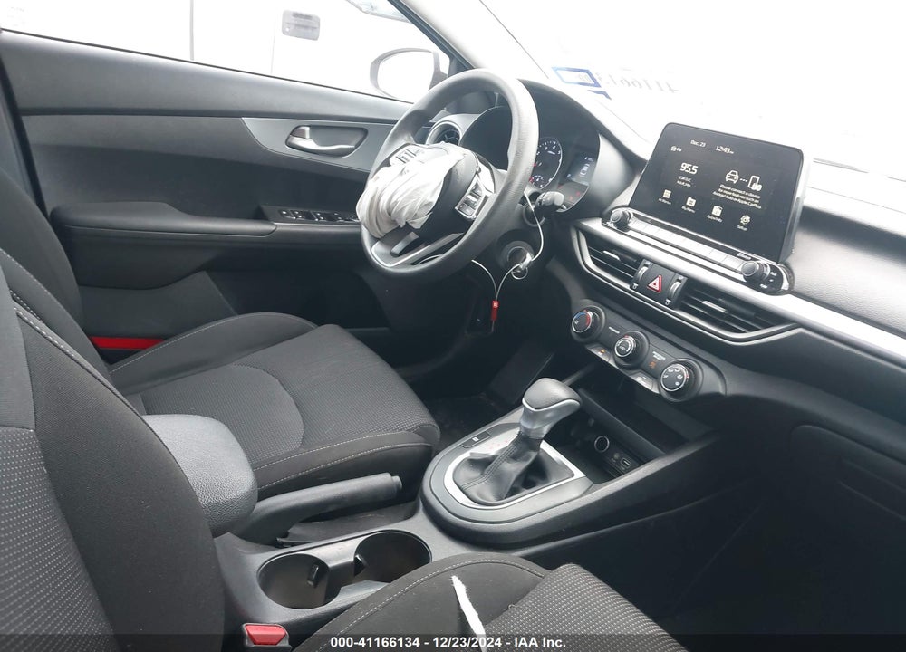 2021 KIA FORTE LXS VIN: 3KPF24ADXME413991