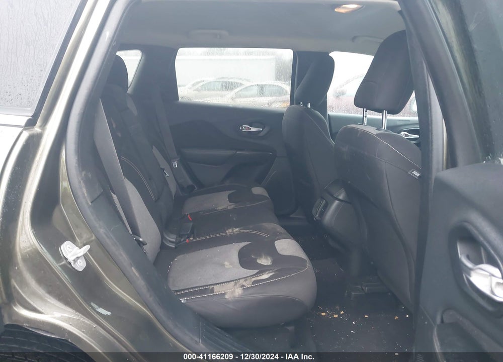 2014 JEEP CHEROKEE LATITUDE VIN: 1C4PJMCB0EW191391