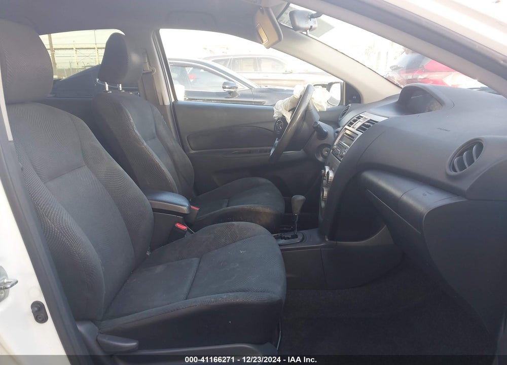 2012 TOYOTA YARIS VIN: JTDBT4K30CL015731