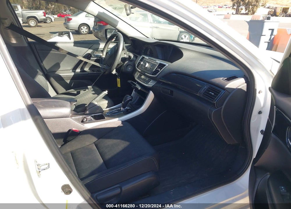 2015 HONDA ACCORD SPORT VIN: 1HGCR2F5XFA115839