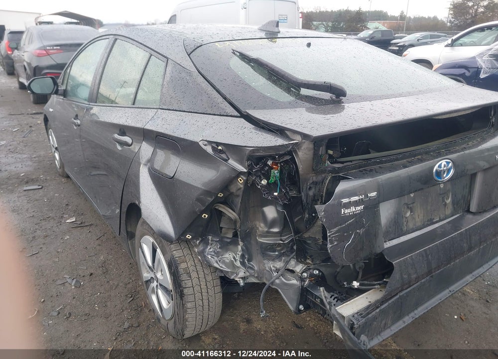 2016 TOYOTA PRIUS VIN: JTDKARFU3G3029327