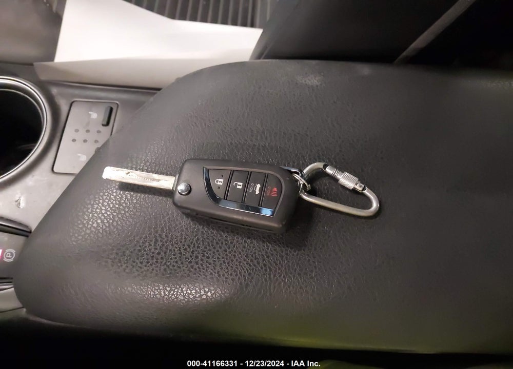 2021 TOYOTA CAMRY SE AWD VIN: 4T1G11BK7MU037864