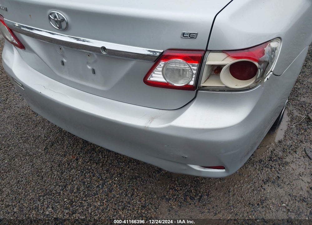 2013 TOYOTA COROLLA LE VIN: 2T1BU4EE9DC963869