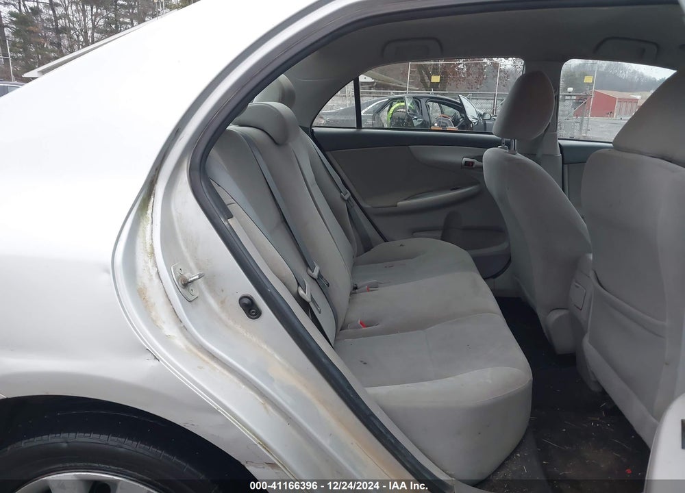 2013 TOYOTA COROLLA LE VIN: 2T1BU4EE9DC963869