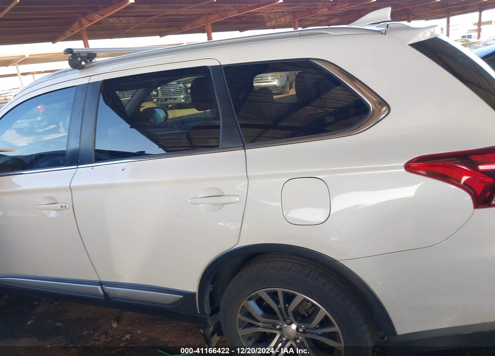 2018 MITSUBISHI OUTLANDER SEL VIN: JA4AD3A30JZ010442