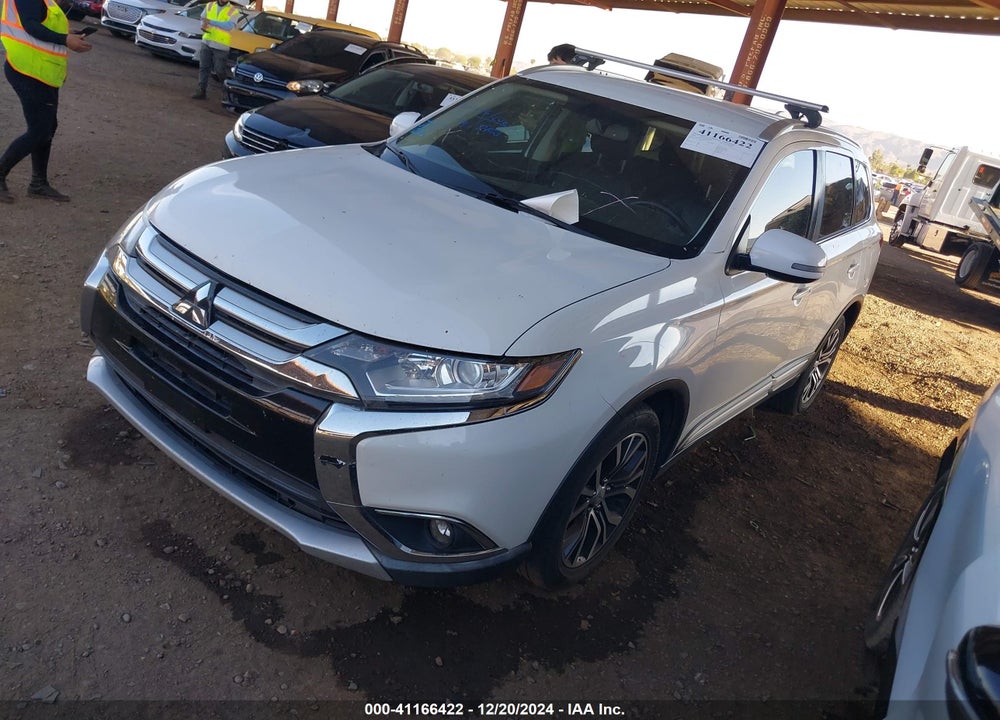 2018 MITSUBISHI OUTLANDER SEL VIN: JA4AD3A30JZ010442