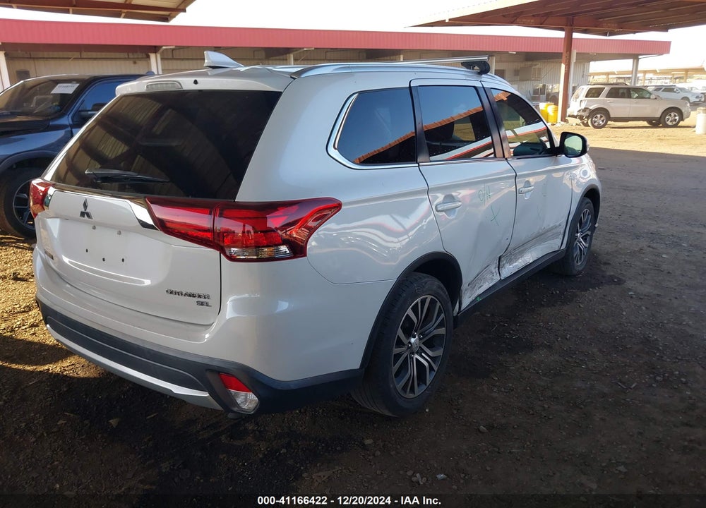 2018 MITSUBISHI OUTLANDER SEL VIN: JA4AD3A30JZ010442