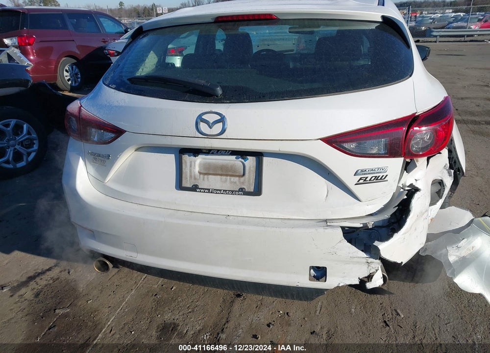 2018 MAZDA 3 TOURING VIN: 3MZBN1L30JM229585