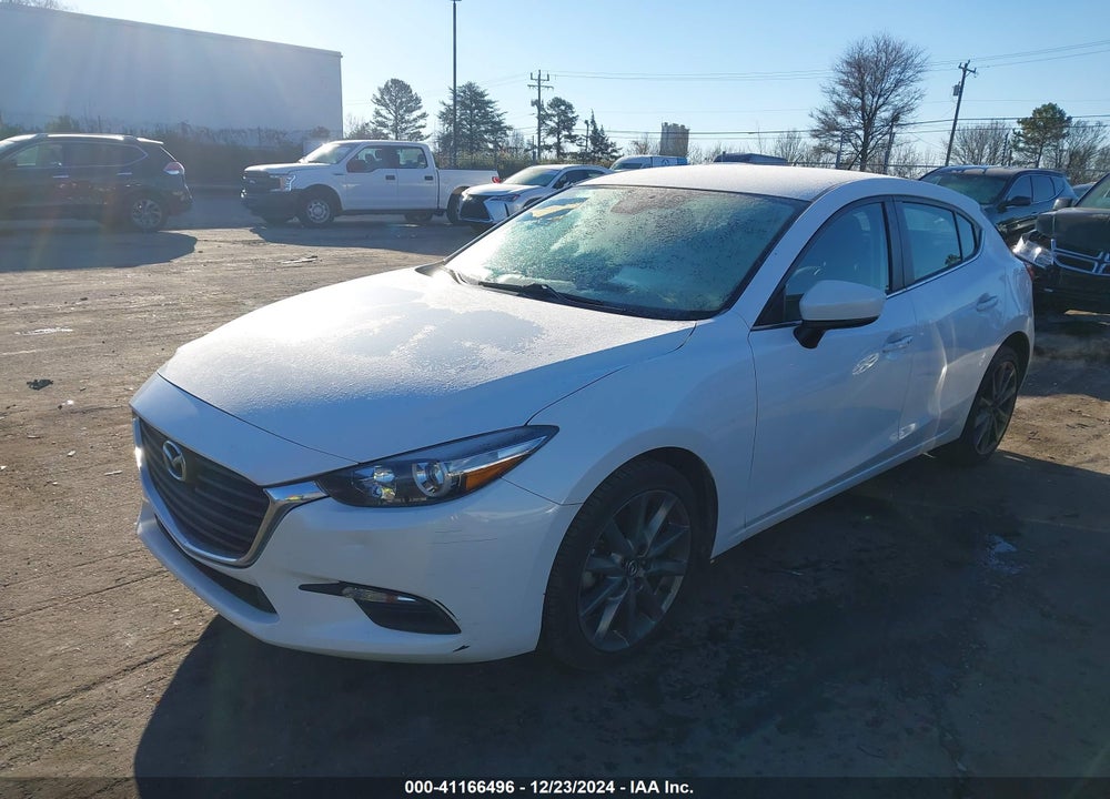2018 MAZDA 3 TOURING VIN: 3MZBN1L30JM229585