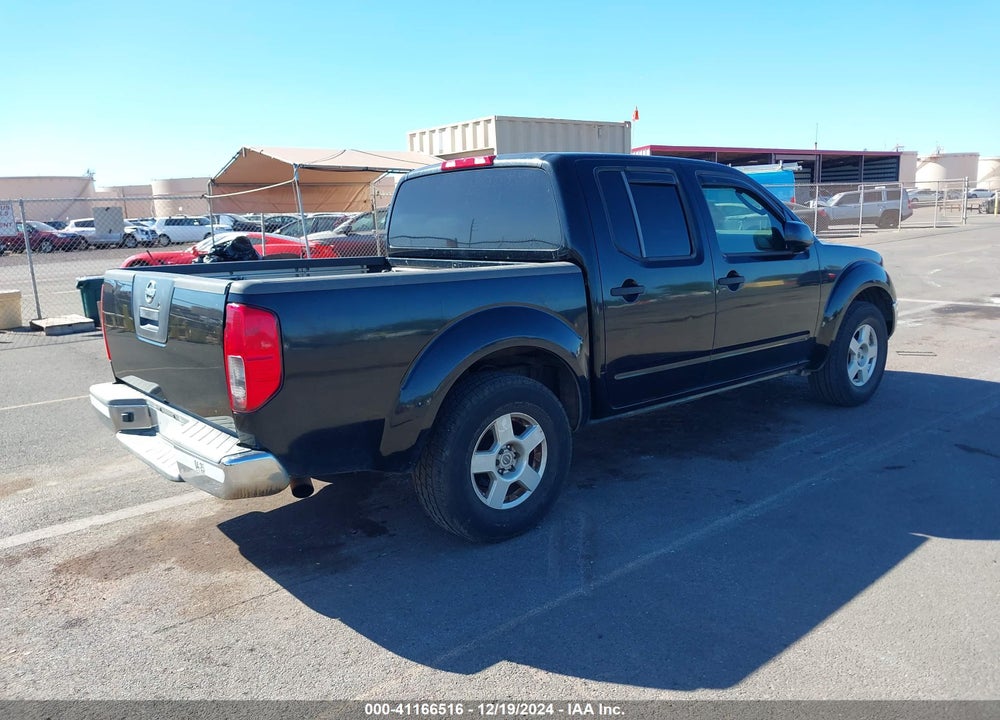 2007 NISSAN FRONTIER SE VIN: 1N6AD07U97C427667