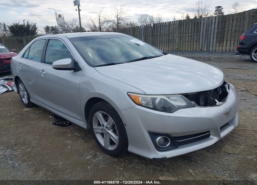 2014 TOYOTA CAMRY SE VIN: 4T1BF1FK9EU330494