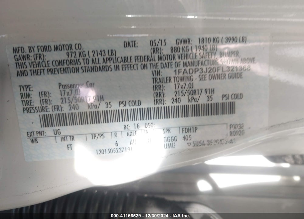 2015 FORD FOCUS TITANIUM VIN: 1FADP3J20FL321368