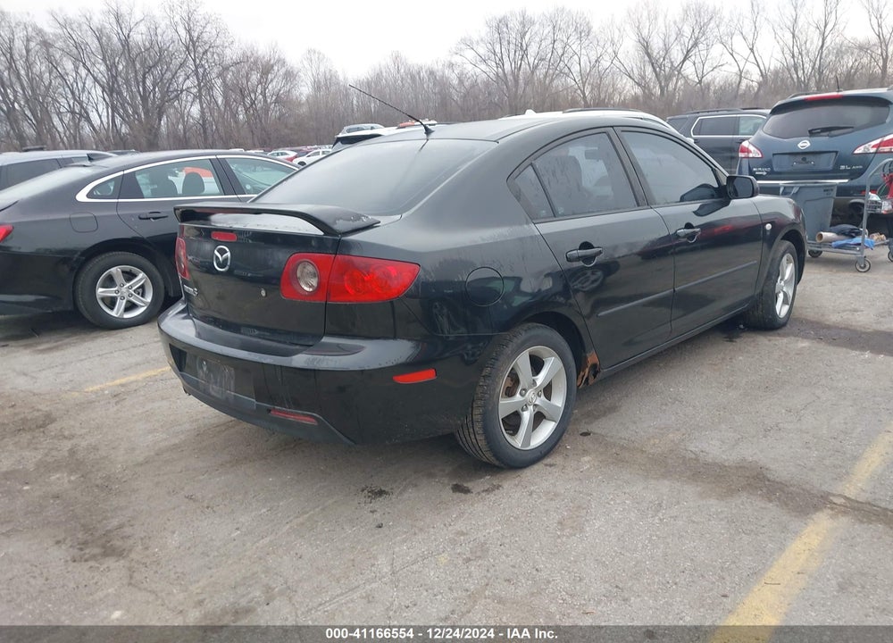 2006 MAZDA 3 I VIN: JM1BK12F761465761
