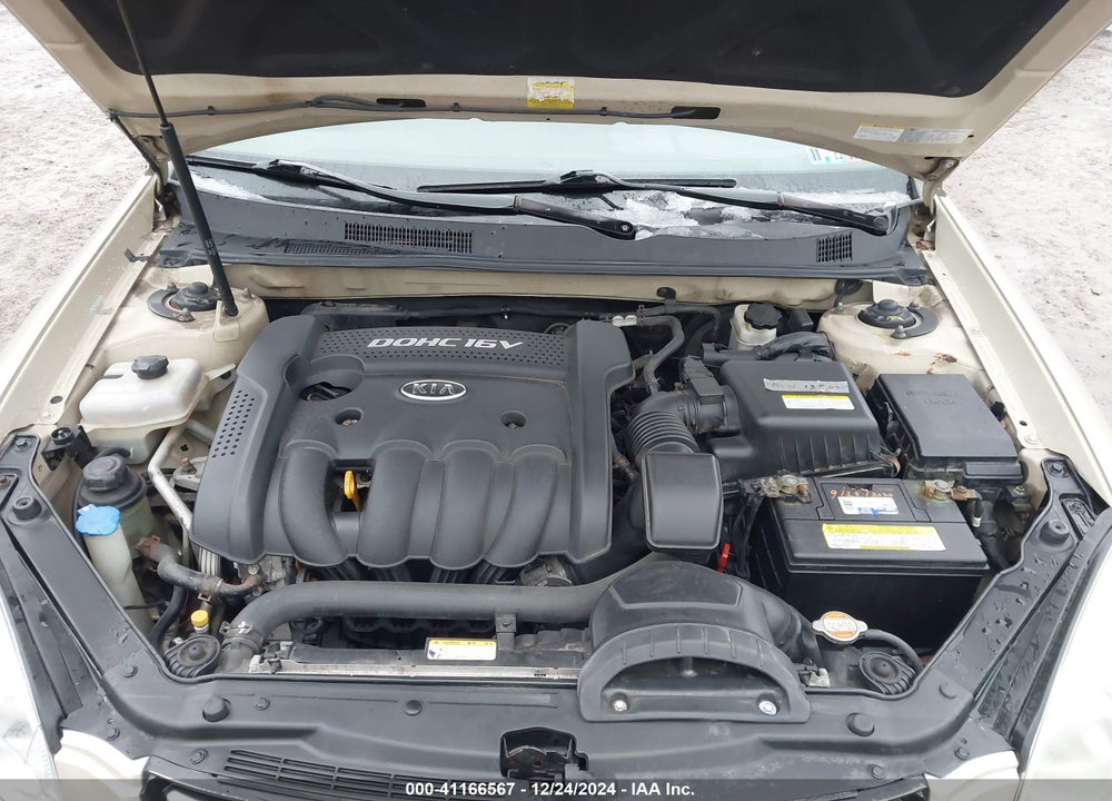 2008 KIA OPTIMA LX VIN: KNAGE123485227149