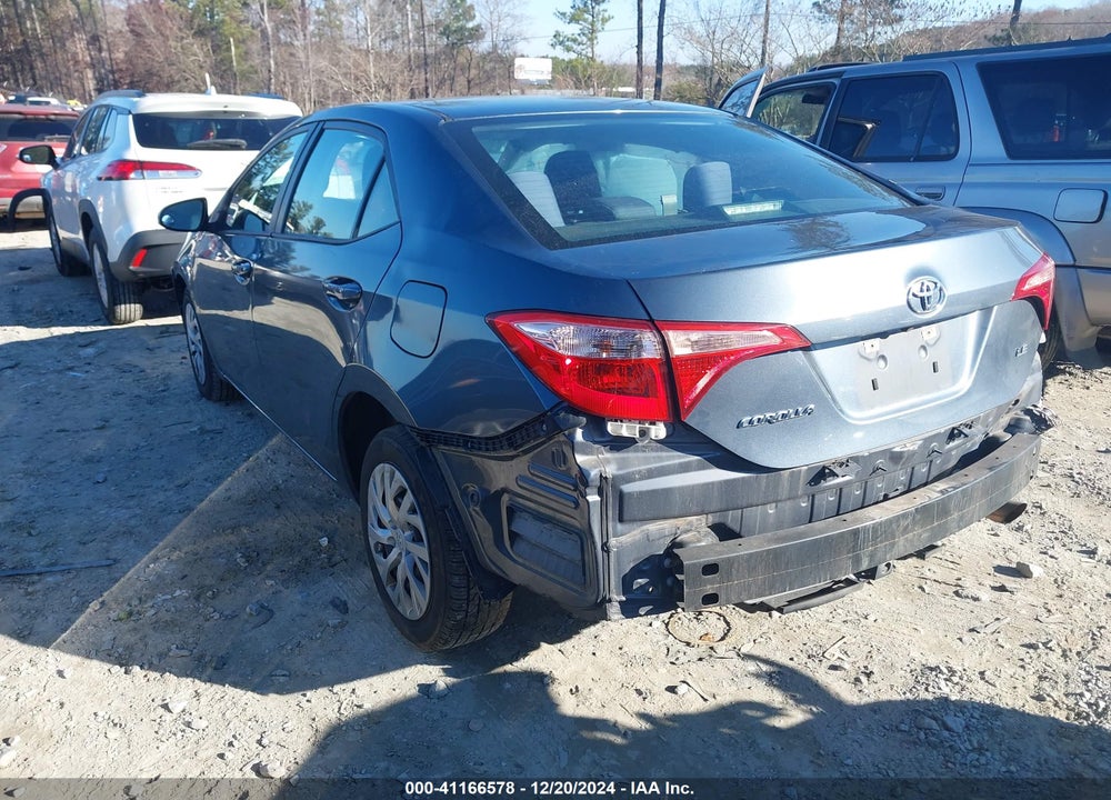 2018 TOYOTA COROLLA VIN: 5YFBURHE8JP792715