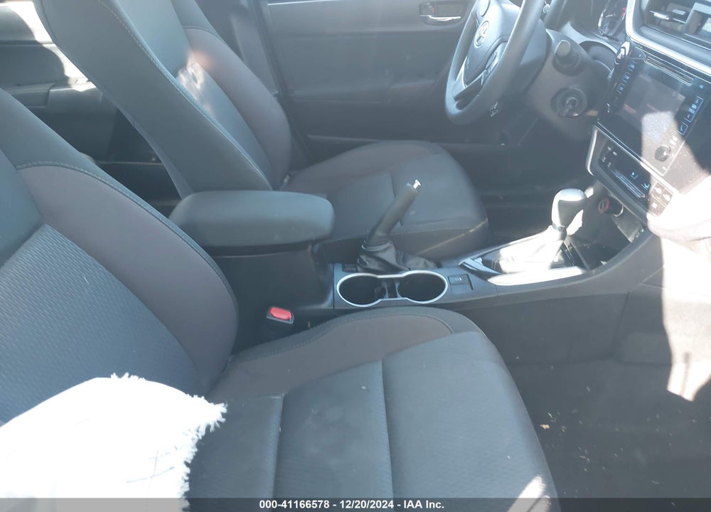 2018 TOYOTA COROLLA VIN: 5YFBURHE8JP792715