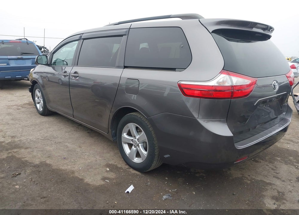 2015 TOYOTA SIENNA LE 8 PASSENGER VIN: 5TDKK3DC6FS587755