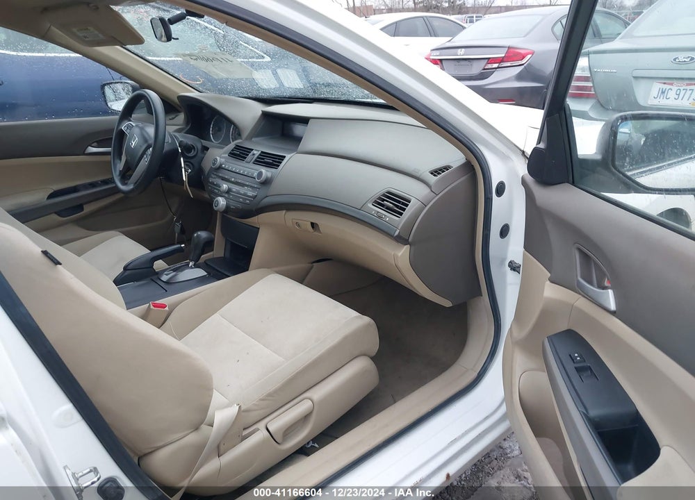 2008 HONDA ACCORD 2.4 LX VIN: 1HGCP26398A061313