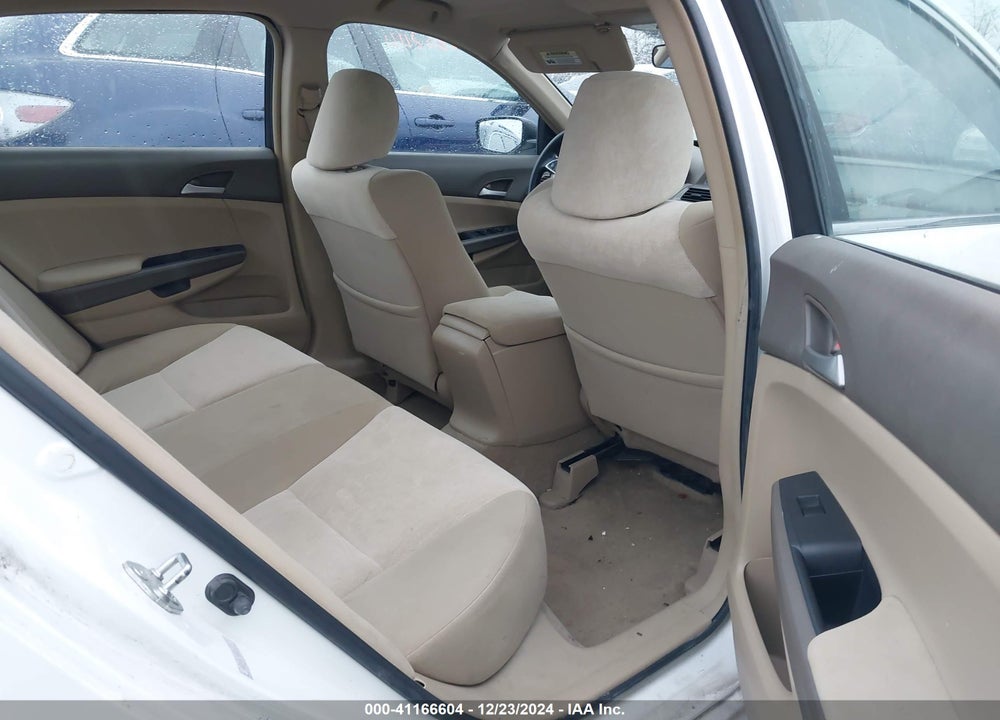 2008 HONDA ACCORD 2.4 LX VIN: 1HGCP26398A061313
