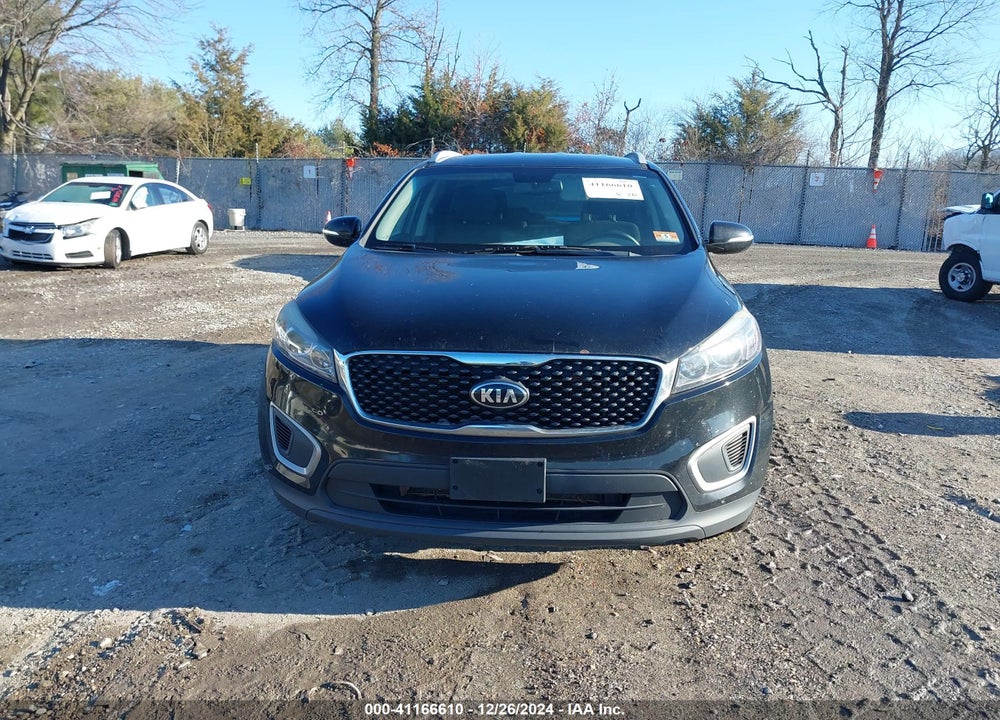 2017 KIA SORENTO 2.4L LX VIN: 5XYPG4A39HG329697