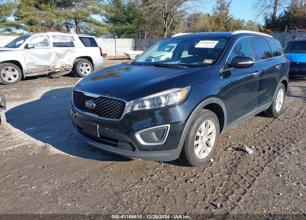 2017 KIA SORENTO 2.4L LX VIN: 5XYPG4A39HG329697