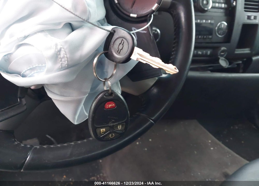 2013 CHEVROLET SILVERADO VIN: 3GCPKSE79DG271294