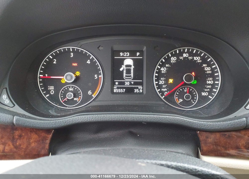 2013 VOLKSWAGEN PASSAT 2.0L TDI SEL PREMIUM VIN: 1VWCN7A35DC112472