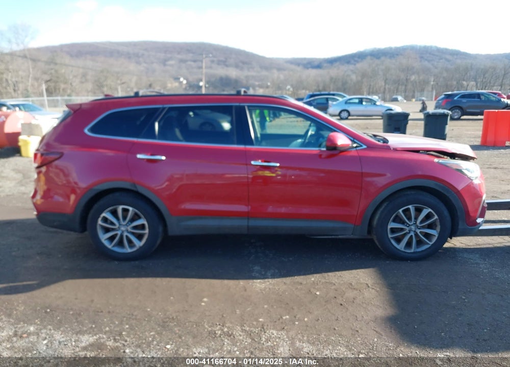 2017 HYUNDAI SANTA FE SE VIN: KM8SMDHF8HU200217