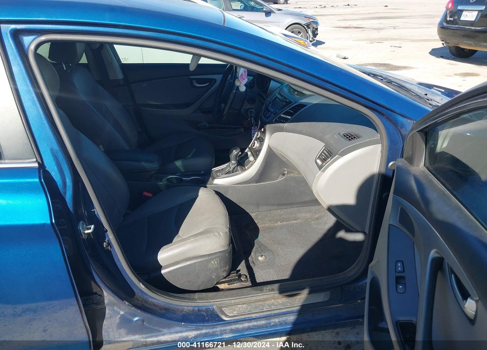 2015 HYUNDAI ELANTRA LIMITED VIN: KMHDH4AE4FU255520
