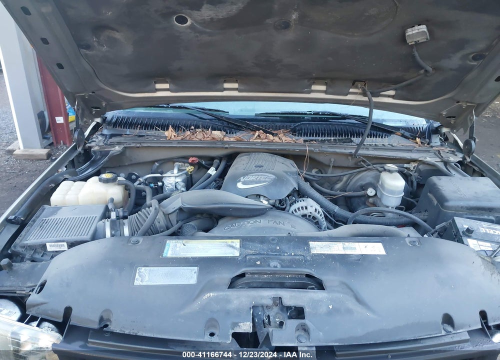 2001 CHEVROLET SILVERADO 1500 LS VIN: 1GCEK19T61E300522