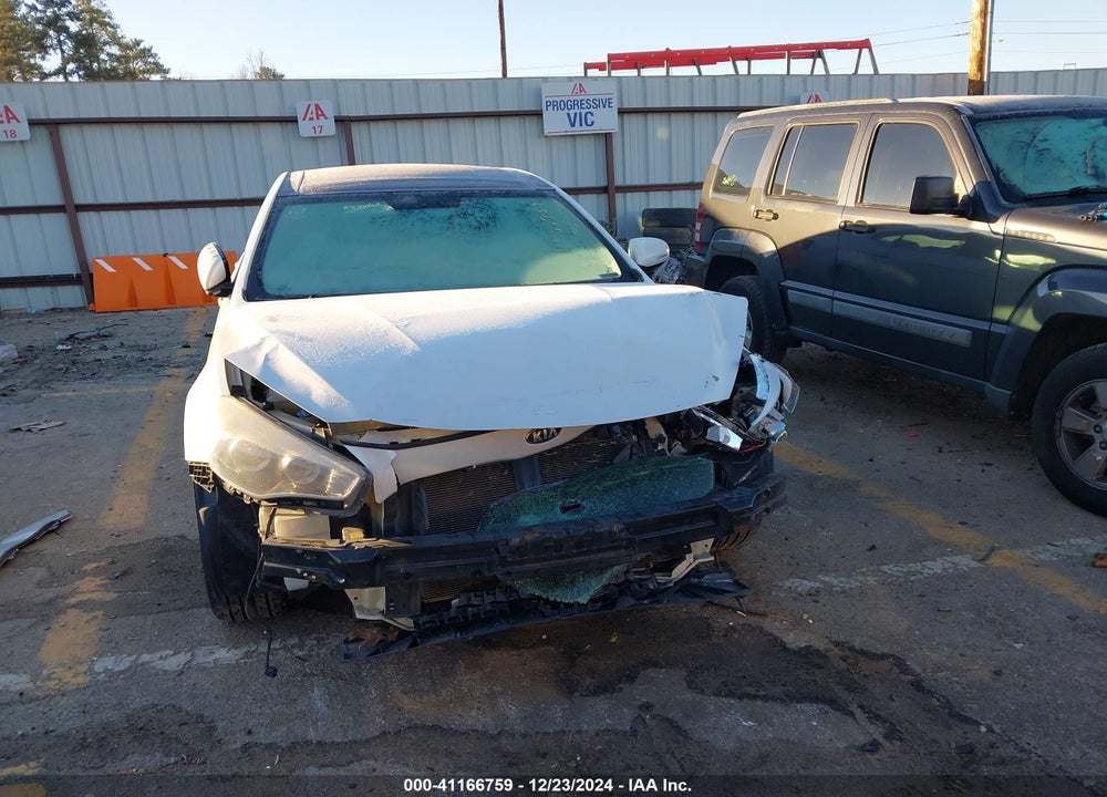 2015 KIA CADENZA VIN: KNALN4D74F5173915