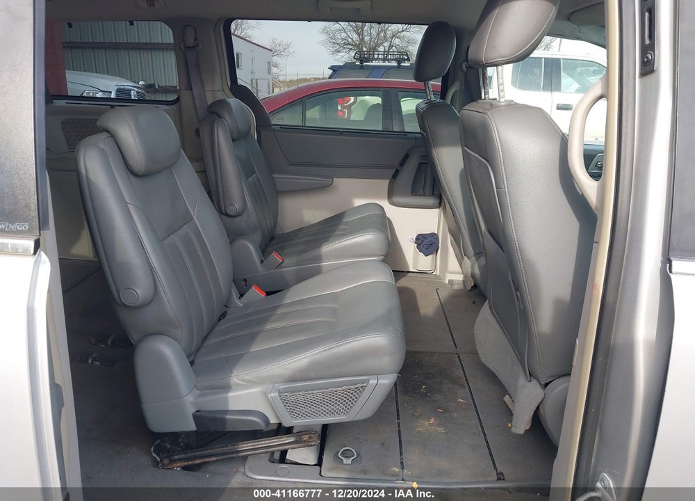 2008 CHRYSLER TOWN & COUNTRY TOURING VIN: 2A8HR54P78R844303