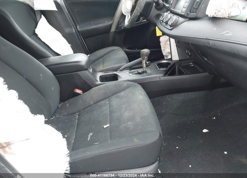 2017 TOYOTA RAV4 LE VIN: 2T3BFREV4HW659433
