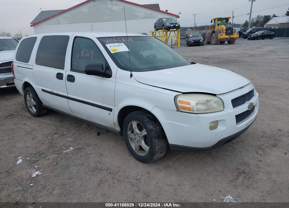 2008 CHEVROLET UPLANDER LS VIN: 1GNDV231X8D204240