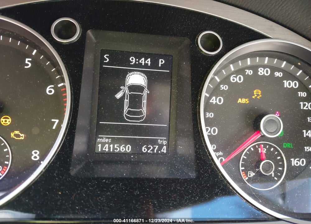 2010 VOLKSWAGEN PASSAT VIN: WVWJK7AN3AE068363