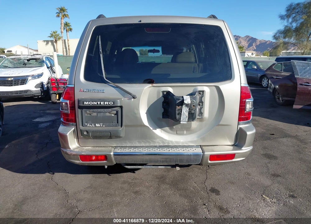2001 MITSUBISHI MONTERO LIMITED VIN: JA4MW51R61J022634