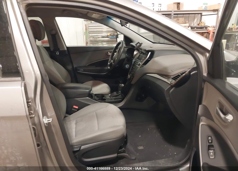 2017 HYUNDAI SANTA FE SPORT VIN: 5XYZTDLB4HG440103