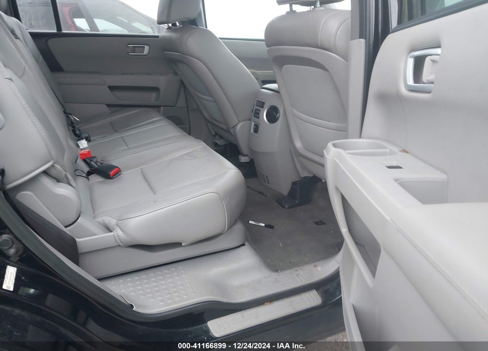 2015 HONDA PILOT EX-L VIN: 5FNYF4H54FB034560