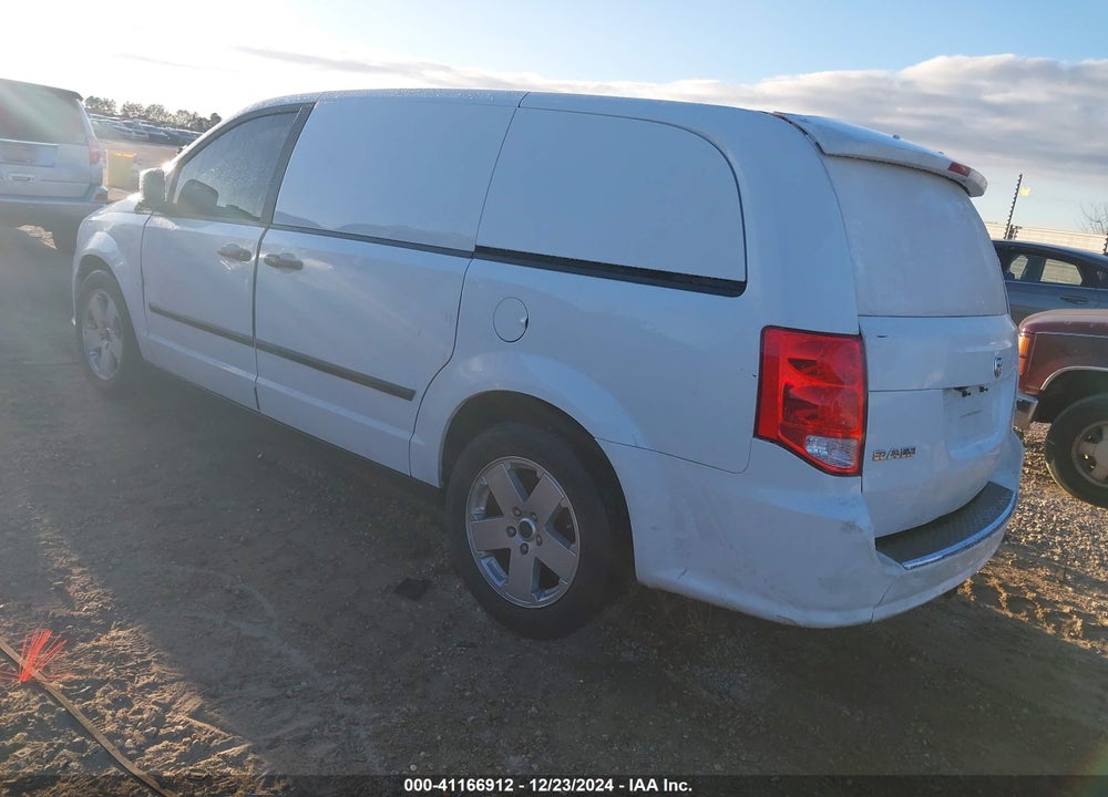 2014 RAM CARGO VIN: 2C4JRGAGXER230933