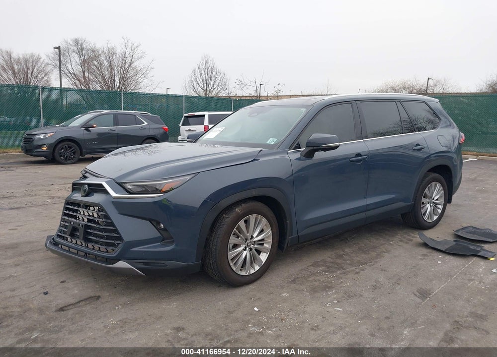 2024 TOYOTA GRAND HIGHLANDER PLATINUM VIN: 5TDAAAB50RS035616