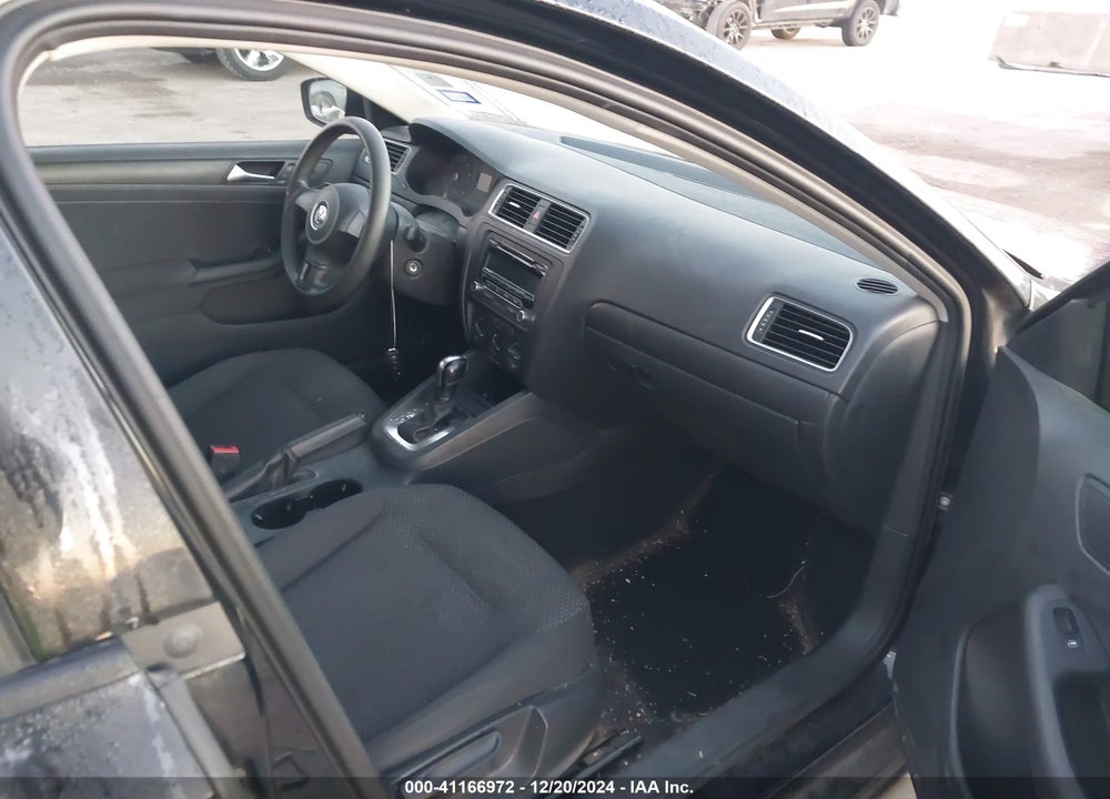 2012 VOLKSWAGEN JETTA 2.0L S VIN: 3VW2K7AJ1CM361514