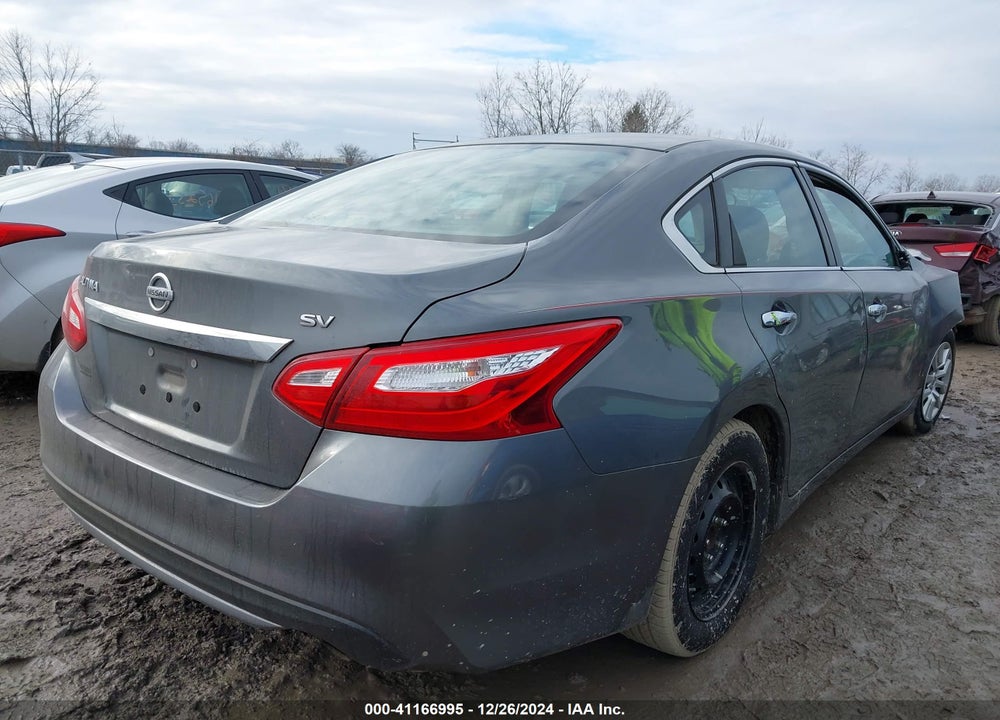 2017 NISSAN ALTIMA VIN: 1N4AL3AP0HN365582