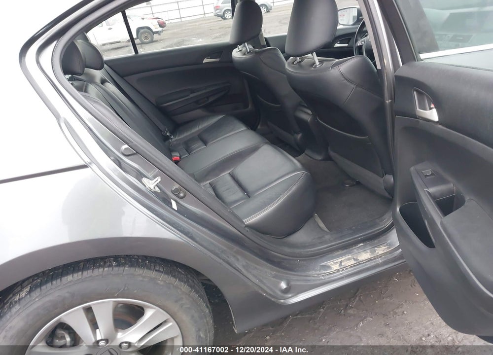 2011 HONDA ACCORD 2.4 SE VIN: 1HGCP2F68BA082753