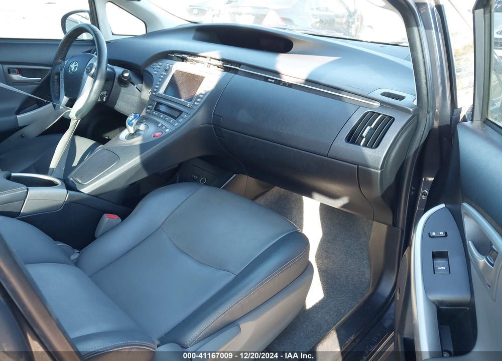 2015 TOYOTA PRIUS VIN: JTDKN3DU1F1862865